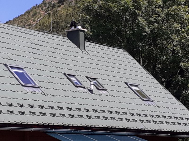 cserepeslemez tető tetőablakok